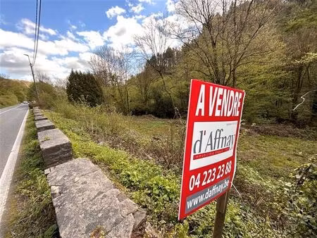 vaste terrain à bâtir (1157m²)