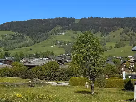 megève terrain 597 m2  à vendre avec son permis viabilisé vue  calme  ensoleillé.