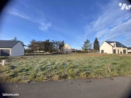 terrain 652 m² rouziers de touraine