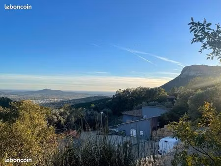 magnifiique terrain constructible 2022m² solliès-ville vue mer exposé sud - quartier prisé