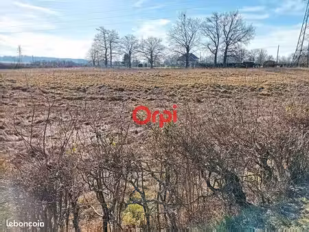 terrain 1 630 m² gouzon