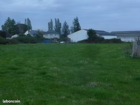 terrain à bâtir 1400m²
