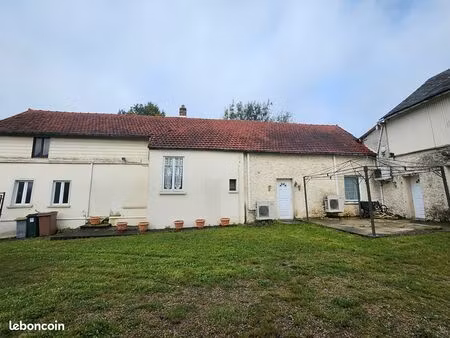 maison 7 pièces 208 m²