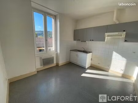 appartement 3 pièces 70 m²