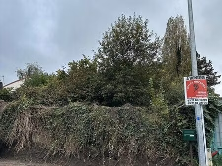 terrain 754 m² divion