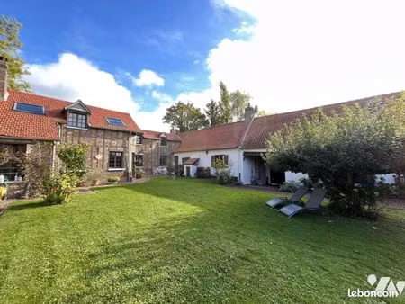 maison 10 pièces 240 m²