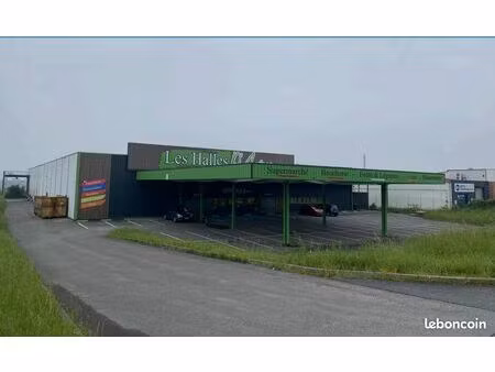 local 2771 m² rivery