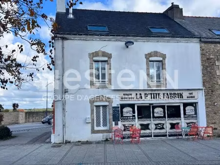 a vendre immeuble dans le centre ville d'auray