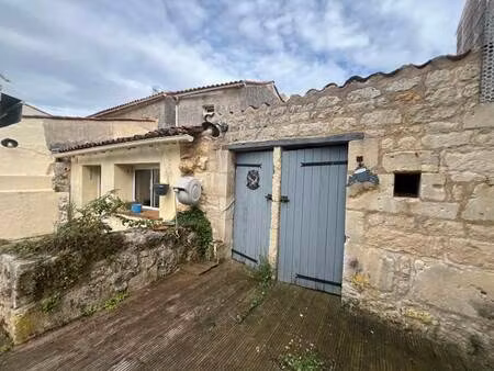 vente maison 5 pièces 135 m² plassay (17250)