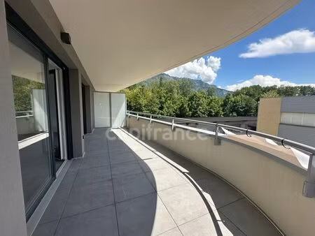 vente appartement 4 pièces 83 m² viviers-du-lac (73420)