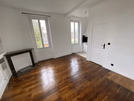vente appartement 2 pièces 32 m² à chambly (60230)  125 000 €