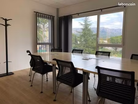 local commercial 136 m²