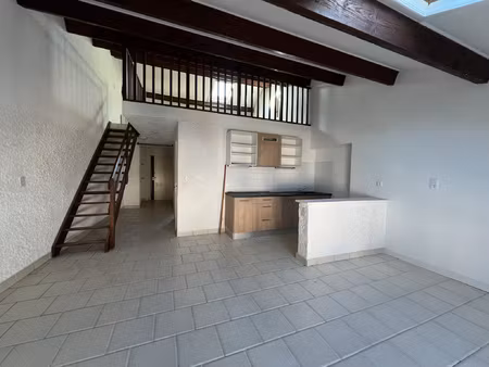 aubenas  centre ville - appartement 2 pièces