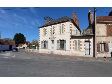 maison lorris m² t-7 à vendre  120 000 €