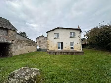 vente maison à voulmentin (79150) : à vendre / voulmentin