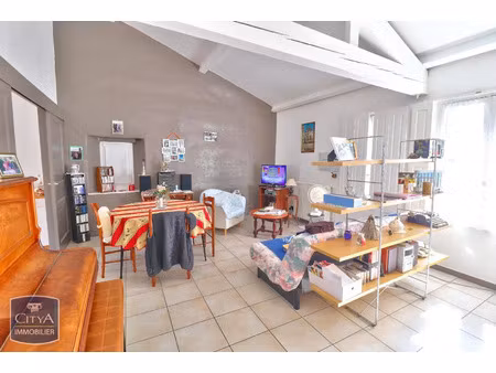 appartement à vendre 2 pièces 59.18 m² - saint-bonnet-le-château (42) - 66 000€