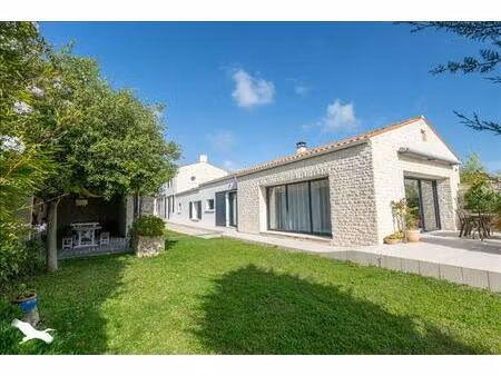 vente maison 6 pièces 202 m² saint-pierre-d’oléron (17310)