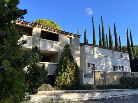 appartement de 55 m² à beaumettes