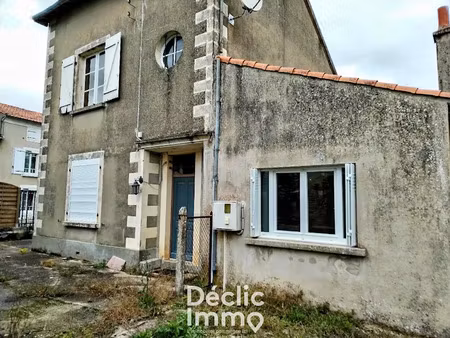 vente maison 4 pièces 122 m² à paizay-naudouin-embourie (16240)  117 700 €