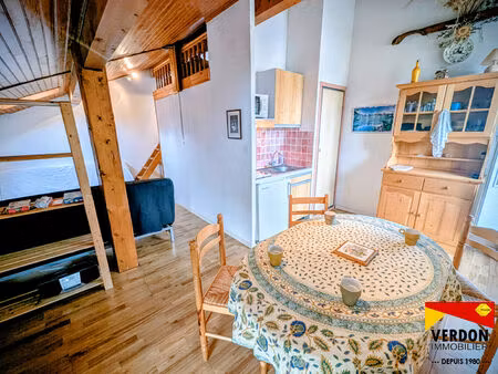 studio mezzanine atypique de + de 24 m².