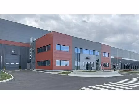 location entrepôt / local d'activités st leger des bois 25 824 m²