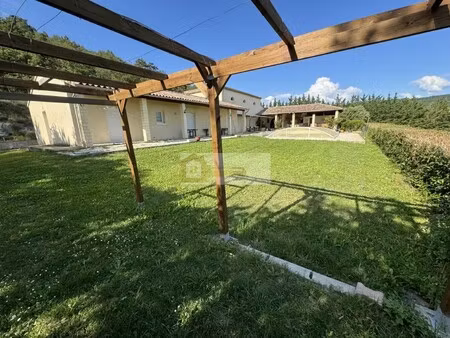 maison de luxe à vendre à puy-saint-martin