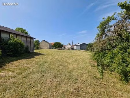 terrain 1 251 m² blanzy la salonnaise