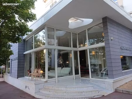 murs commerciaux à vendre ou à louer vittel