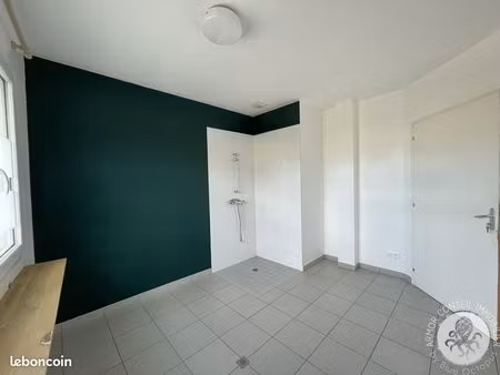 local 35 m² matignon