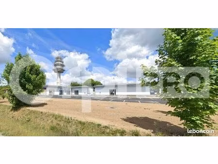 local commercial 372 m²