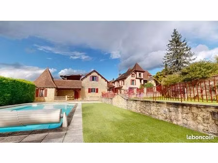 maison 19 pièces 407 m²