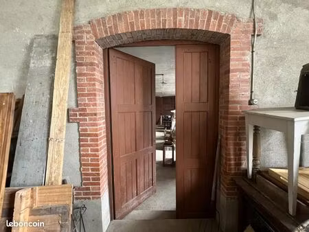 local 160 m² grandris