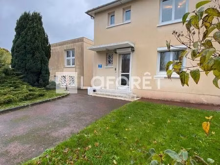 bureaux  garage 194 m² bois guillaume