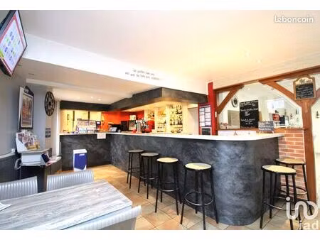 murs commerciaux 206 m² herbault