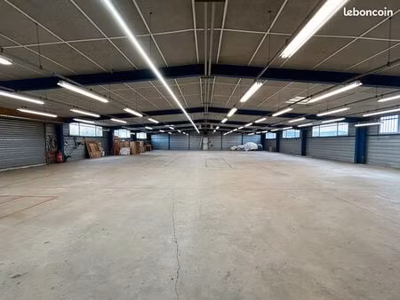 local 712 m² la planche