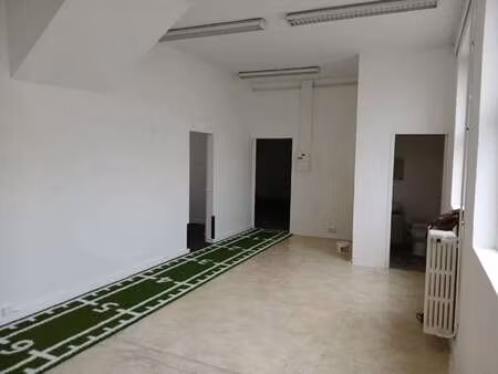 location bureaux et commerces à ancenis-saint-géréon (44150) : à louer / ancenis-saint-gér