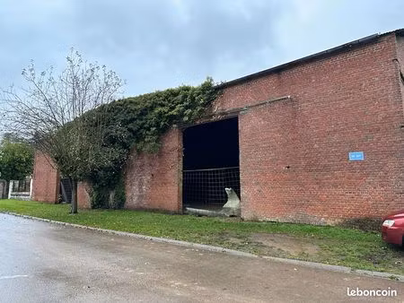 immeuble 1 pièce 300 m²