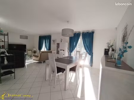 villa 5 pièces 145 m²