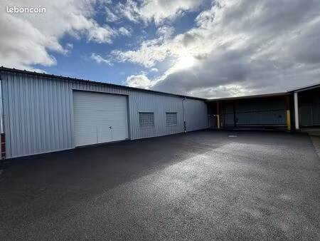 local d’activités dépôt 255m2