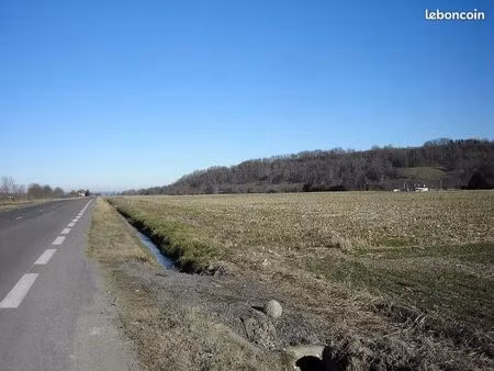 terrain agricole ou d'agrément à antist
