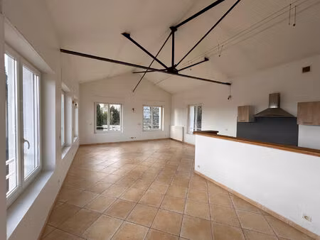 vente appartement 3 pièces 95 m² aubenas (07200)