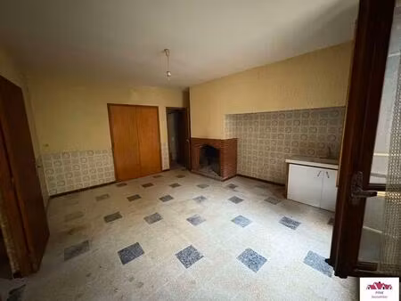 maison de village - 190.55m ²