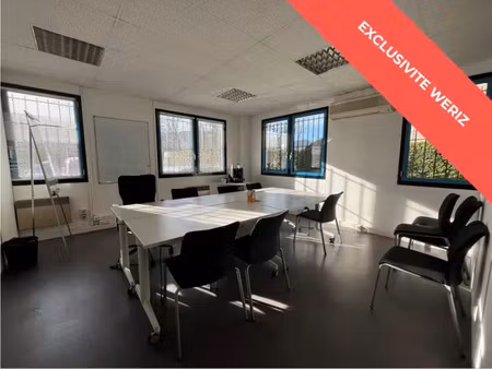 location bureau aubagne 13400