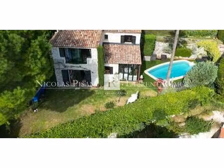 villa avec piscine en bord de mer eze (06)