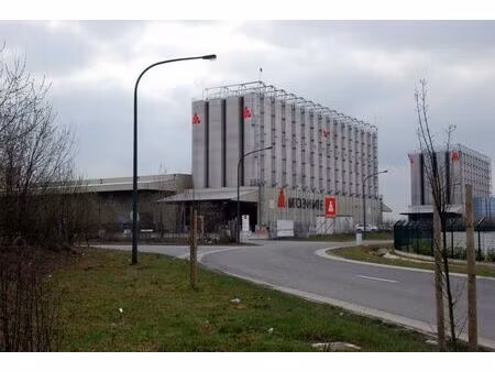 entrepôt à louer à feluy