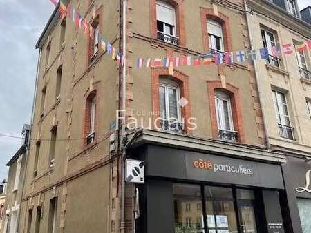 vente immeuble à carentan (50500) : à vendre / 185m² carentan