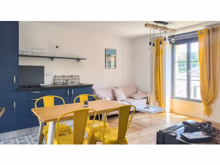 vente immeuble 6 pièces 111.21 m² à pont-aven (29930)  355 000 €