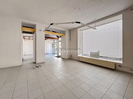 local commercial razès 100 m2