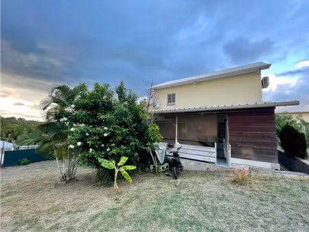 vente maison 4 pièces 88 m² à koungou (97600)  300 000 €