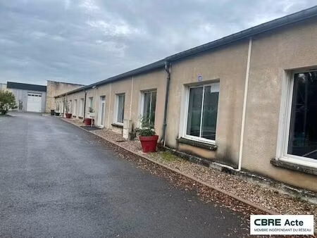 location local d'activités essey les nancy 1 305 m²